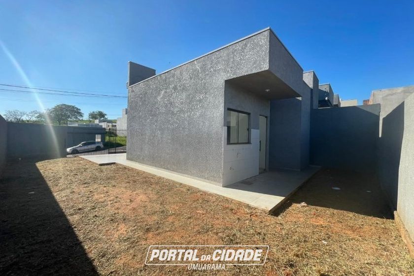 Casa &agrave; venda - 183m&sup2; - 
