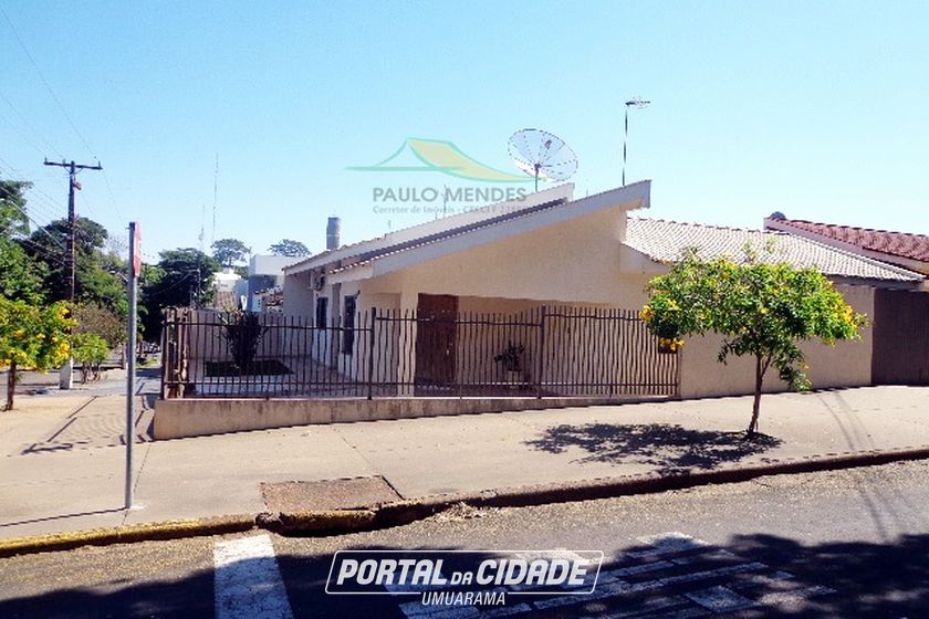 Casa &agrave; venda - 130m&sup2; - Zona 3