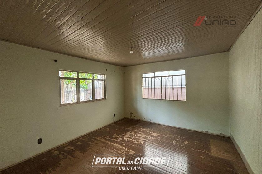 Casa &agrave; venda - 290m&sup2; - Zona III