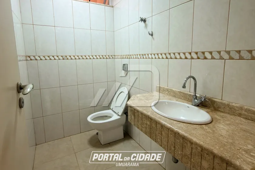 Sobrado &agrave; venda - 180m&sup2; - Zona I