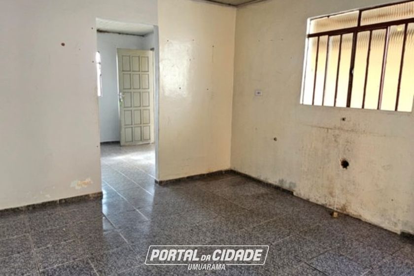 Casa &agrave; venda - 84m&sup2; - CONJUNTO RESIDENCIAL VINTE E SEIS D