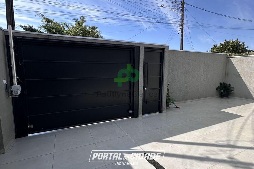 Casa &agrave; venda - 155m&sup2; - Parque Tarum&atilde;