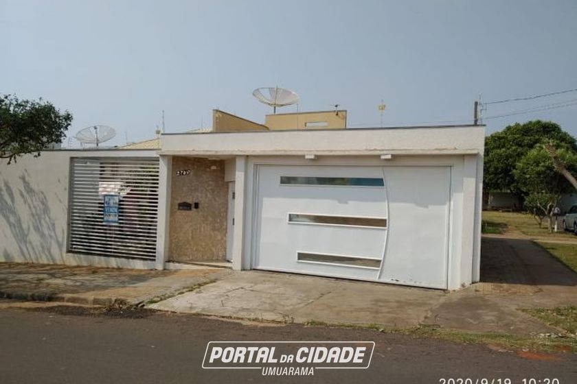 Casa &agrave; venda - 145m&sup2; - JARDIM FLAMBOYANT