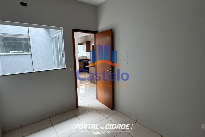 Casa &agrave; venda - 67m&sup2; - JARDIM ARAX&Aacute;
