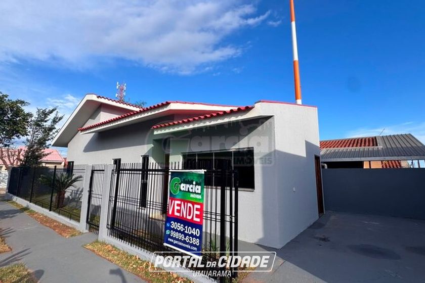 Casa &agrave; venda - 68m&sup2; - Jardim Gar&ccedil;as