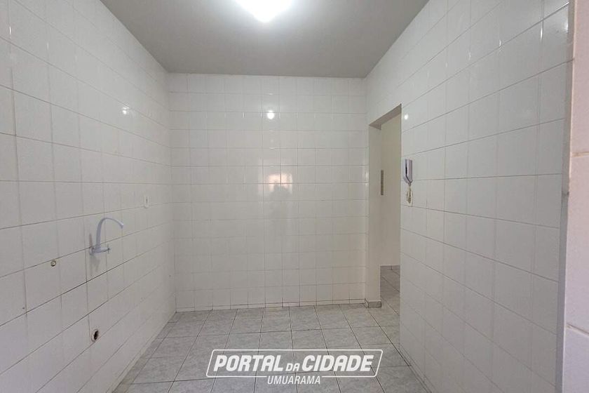 Apartamento para alugar - 81m&sup2; - Zona III