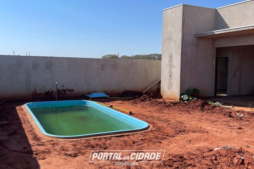 Casa &agrave; venda - 200m&sup2; - Porto Camargo