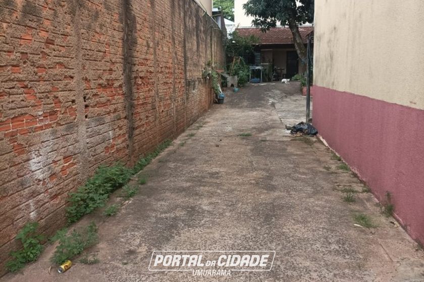 Sal&atilde;o Comercial &agrave; venda - 525m&sup2; - Zona VI