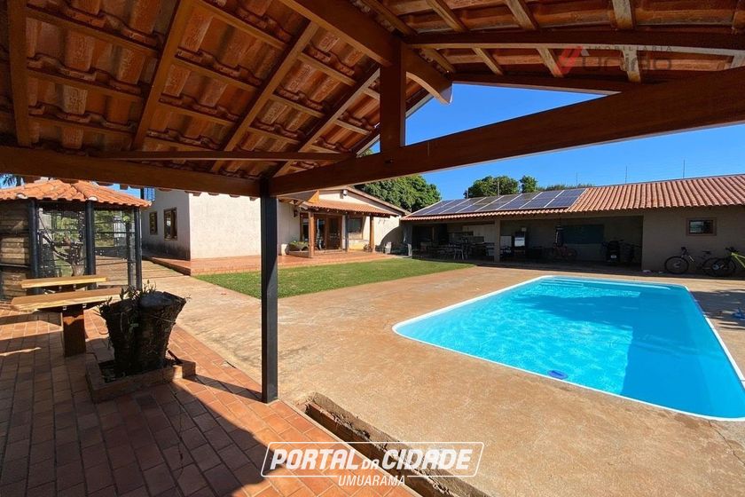 Casa &agrave; venda - 420m&sup2; - Zona I-a