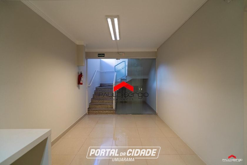 Sala Comercial &agrave; venda - 241m&sup2; - Zona I
