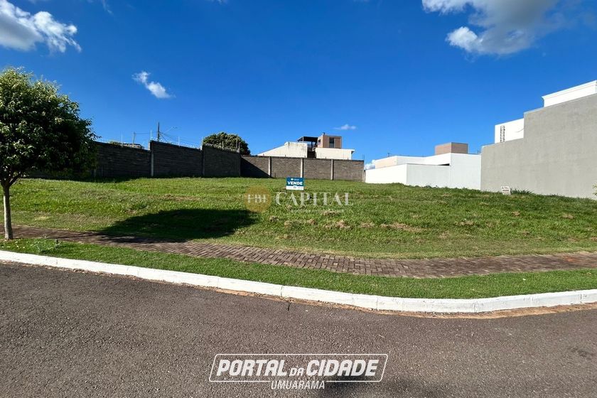 Terreno &agrave; venda - 367m&sup2; - Condom&iacute;nio Residencial Jardins de Versailles