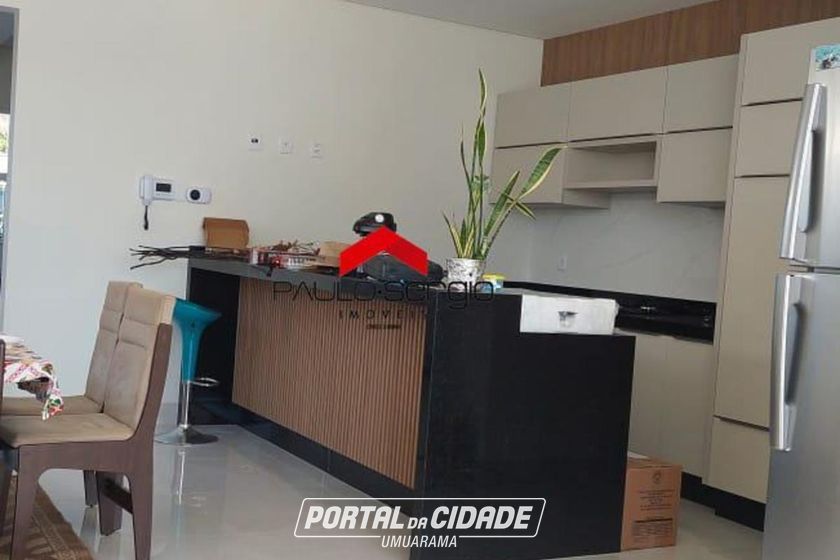 Sobrado &agrave; venda - 271m&sup2; - Zona VII