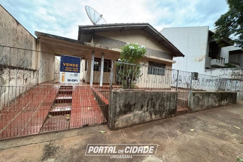 Casa &agrave; venda - 490m&sup2; - Zona II