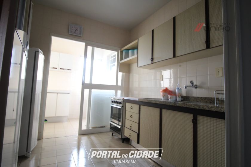 Apartamento &agrave; venda - 94m&sup2; - Zona 1