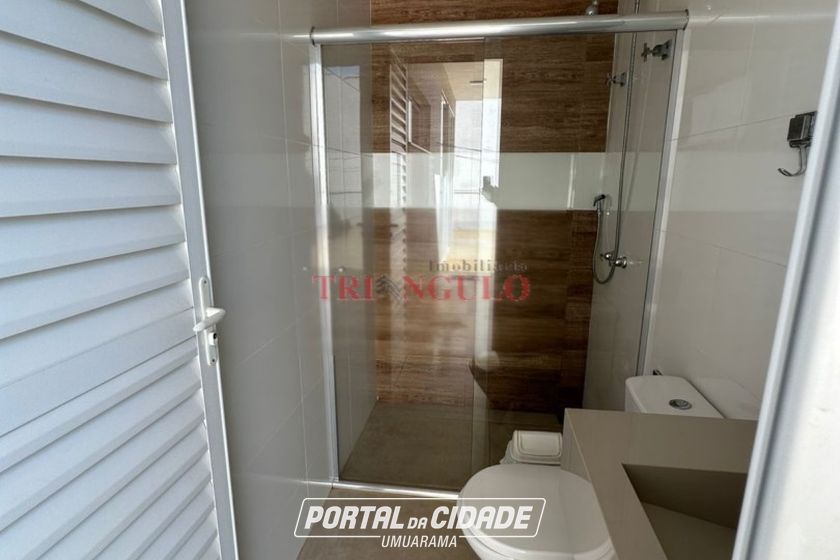 Casa &agrave; venda - 180m&sup2; - JARDIM ALPHAVILE