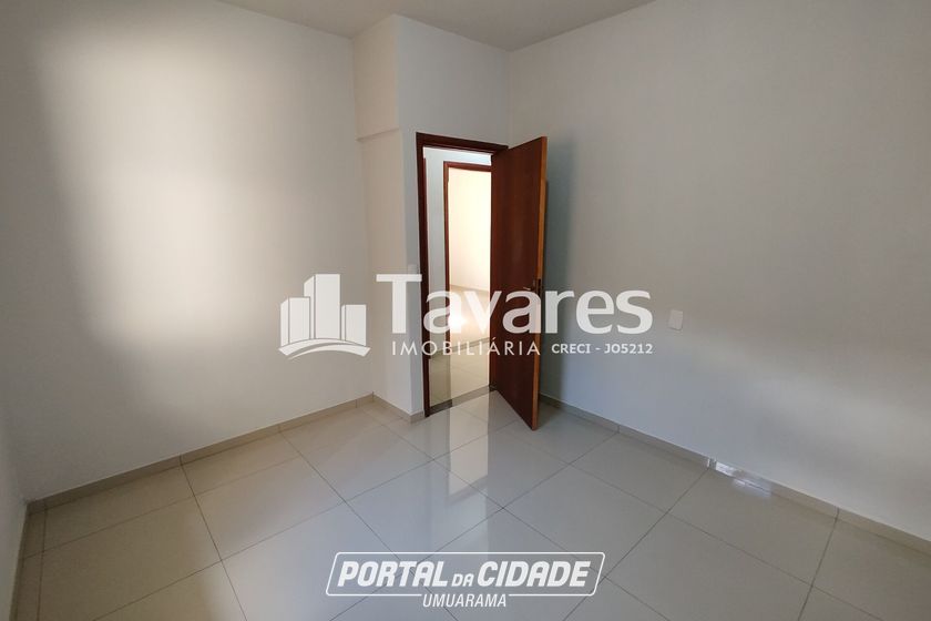 Casa &agrave; venda - 242m&sup2; - Parque San Remo I