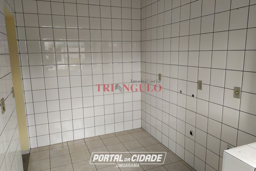 Apartamento &agrave; venda - 79m&sup2; - ZONA III