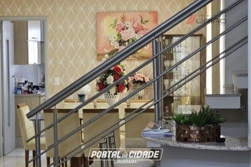 Casa &agrave; venda - 292m&sup2; - Zona III