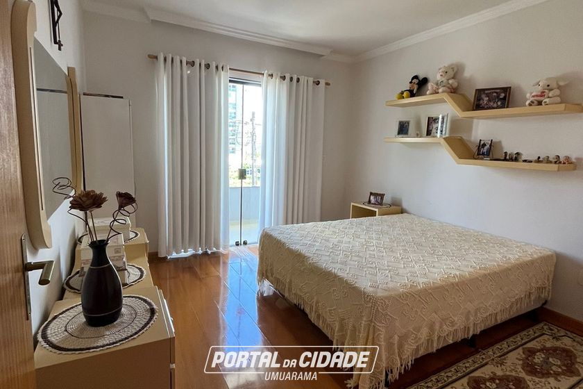 Sobrado &agrave; venda - 188m&sup2; - ZONA 2-A