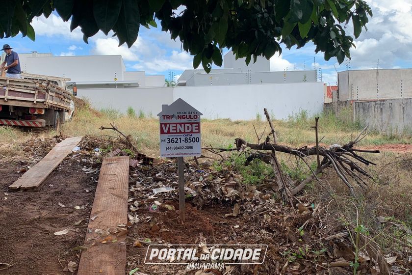 Terreno &agrave; venda - 252m&sup2; - PARQUE DO LAGO