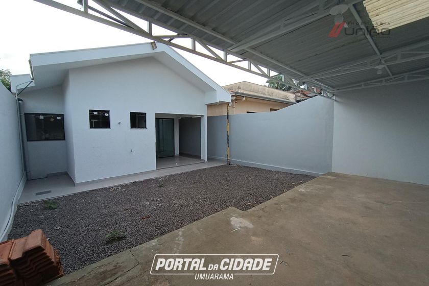 Casa &agrave; venda - 130m&sup2; - Zona VII