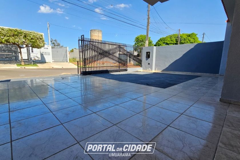 Casa &agrave; venda - 102m&sup2; - PARQUE SAN REMO II