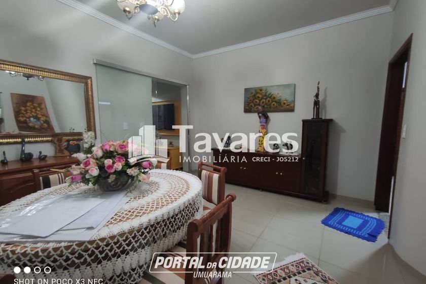 Casa &agrave; venda - 300m&sup2; - Zona II