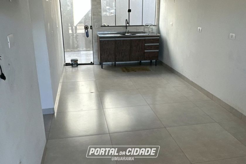 Casa &agrave; venda - 60m&sup2; - JARDIM THEREZA