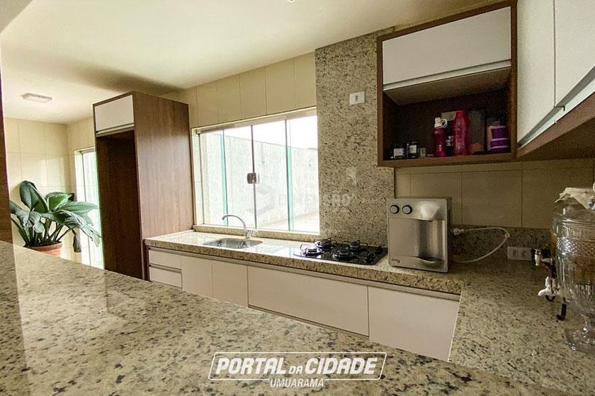 Sobrado &agrave; venda - 452m&sup2; - Zona I