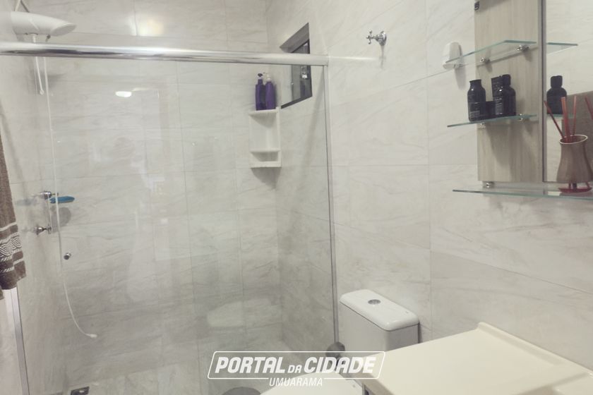 Casa &agrave; venda - 240m&sup2; - Parque Alto da Paran&aacute;