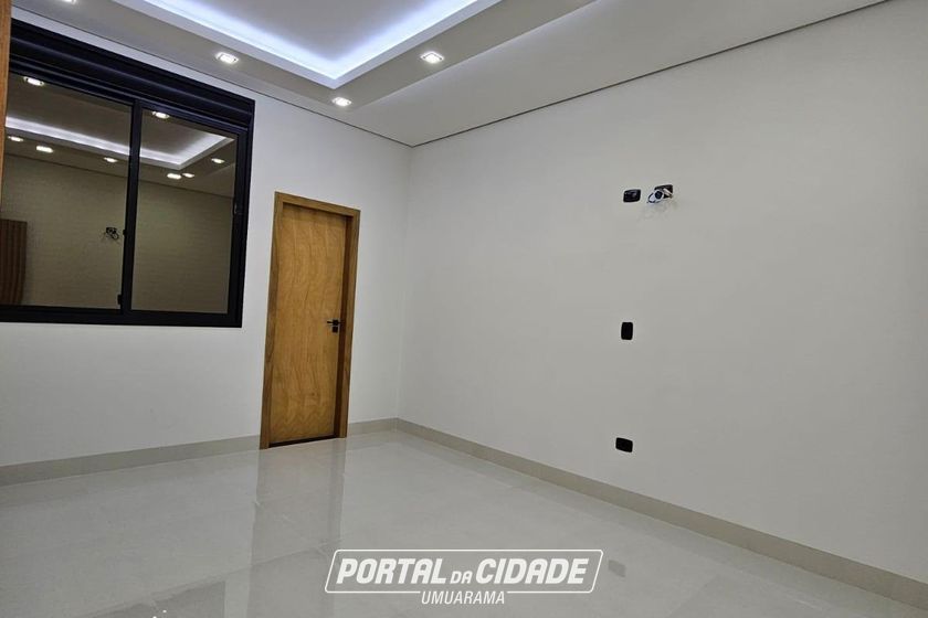 Casa &agrave; venda - 180m&sup2; - Parque Interlagos II
