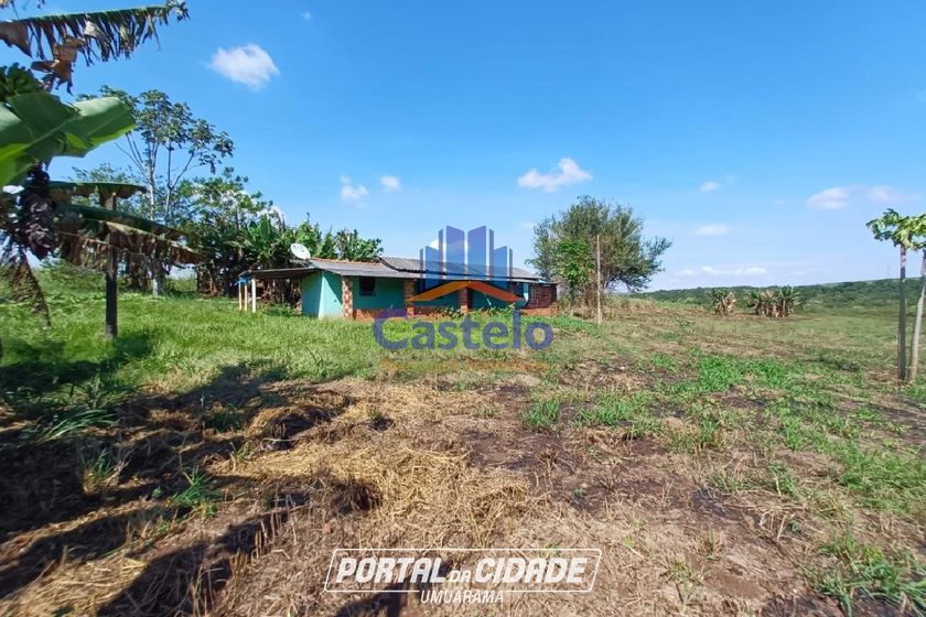 Ch&aacute;cara &agrave; venda - 3m&sup2; - &Aacute;REA RURAL MARILUZ