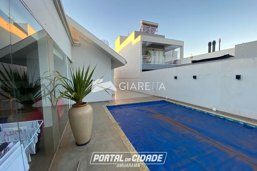 Casa &agrave; venda - 196m&sup2; - JARDIM GISELA