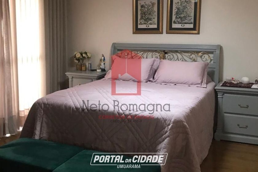 Sobrado &agrave; venda - 276m&sup2; - Zona II