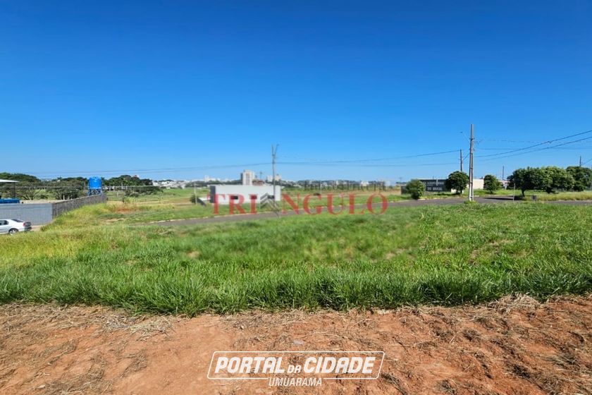 Terreno &agrave; venda - 220m&sup2; - PARQUE RESIDENCIAL METROPOLITANO