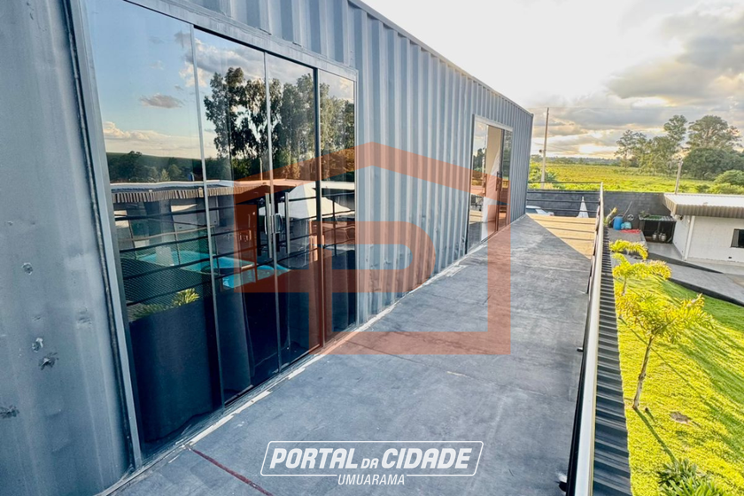 Ch&aacute;cara &agrave; venda - 2000m&sup2; - Zona Rural