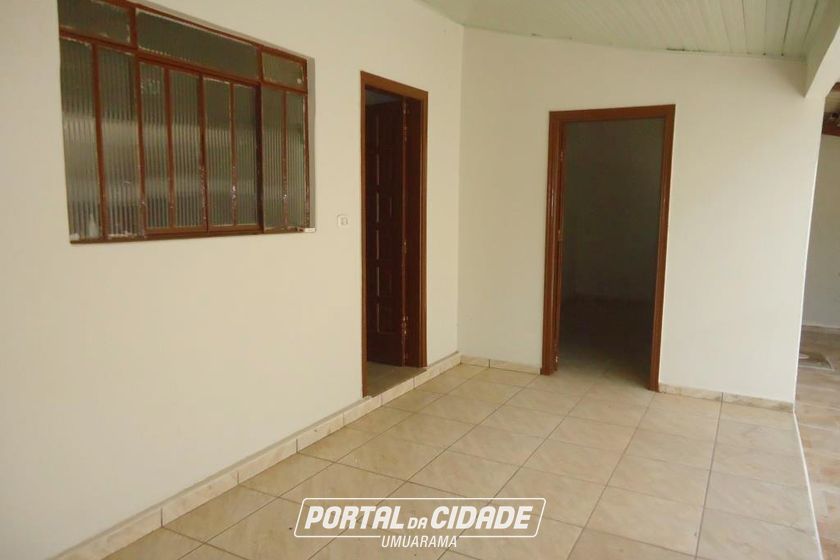 Sala Comercial &agrave; venda - 200m&sup2; - ZONA IV