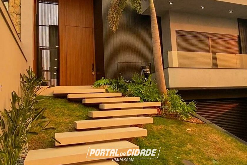 Casa &agrave; venda - 432m&sup2; - EURO PARK