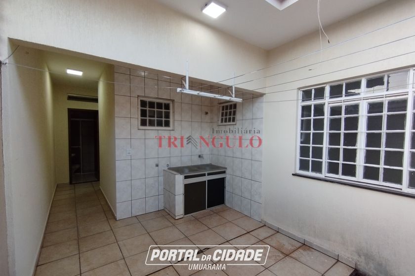 Casa &agrave; venda - 144m&sup2; - ZONA III