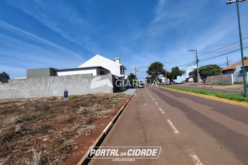 Terreno &agrave; venda - 401m&sup2; - JARDIM GISELA