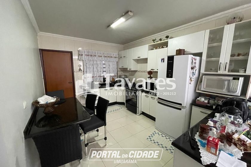 Casa &agrave; venda - 133m&sup2; - Jardim Pioneiros