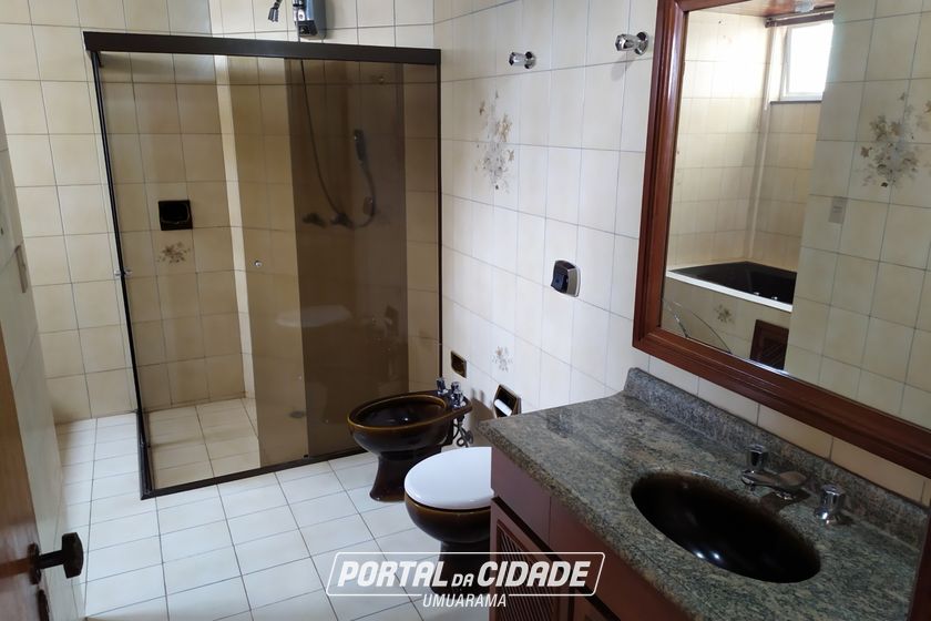 Apartamento &agrave; venda - 234m&sup2; - ZONA I