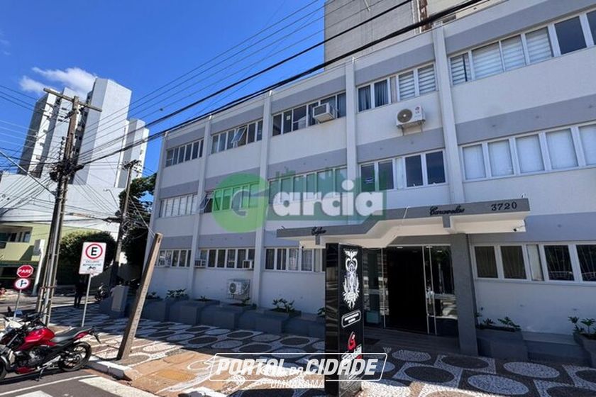 Sala Comercial &agrave; venda - 57m&sup2; - Zona I