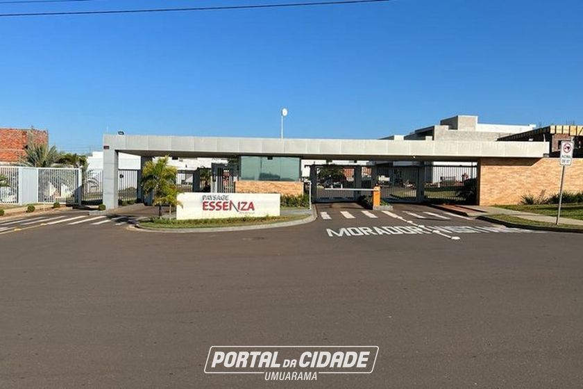 Terreno &agrave; venda - 240m&sup2; - .