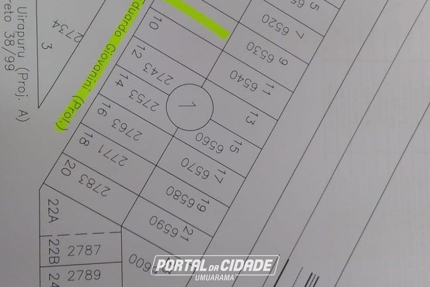 Terreno &agrave; venda - 250m&sup2; - Parque do Lago