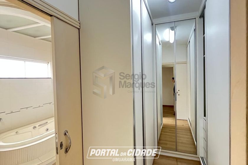Sobrado &agrave; venda - 247m&sup2; - Zona VI