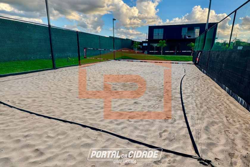 Ch&aacute;cara &agrave; venda - 2000m&sup2; - Zona Rural