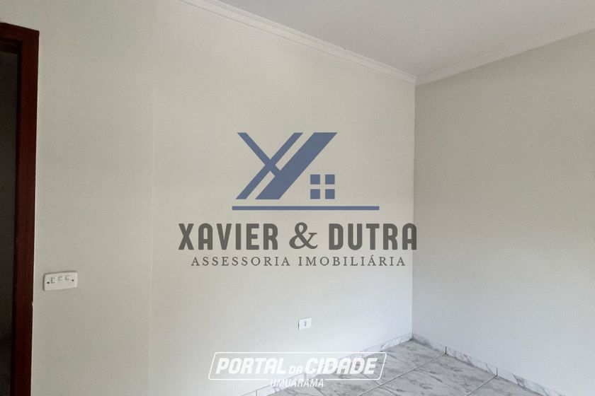 Sobrado &agrave; venda - 200m&sup2; - Zona II