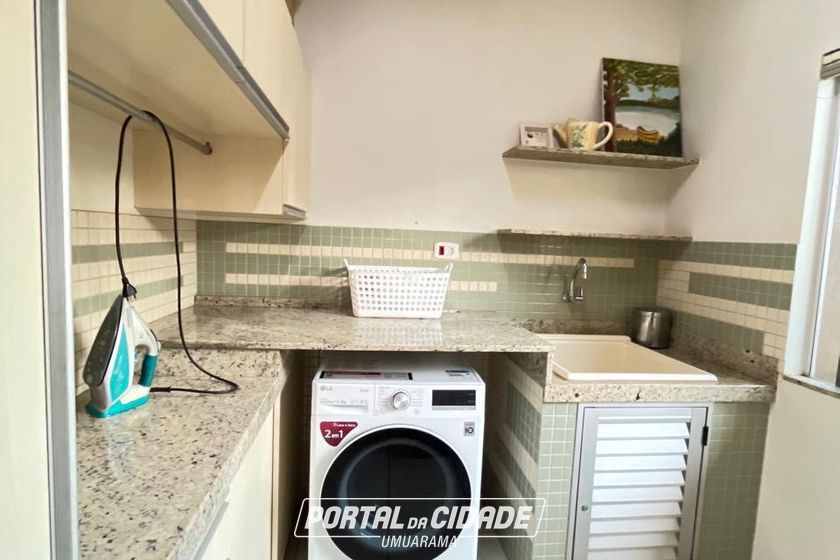 Casa &agrave; venda - 345m&sup2; - Jardim Tamoio