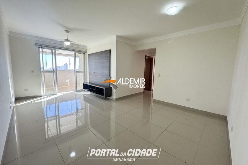 Apartamento &agrave; venda - 111m&sup2; - Zona 3